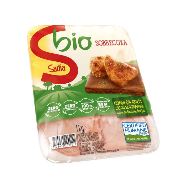 Sobrecoxa de frango congelada Sadia Bio 1kg