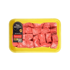 Carne-Bovina-Coxao-Duro-FRIBOI-RESERVA-em-Cubos-Bandeja-450g-removebg-preview.png